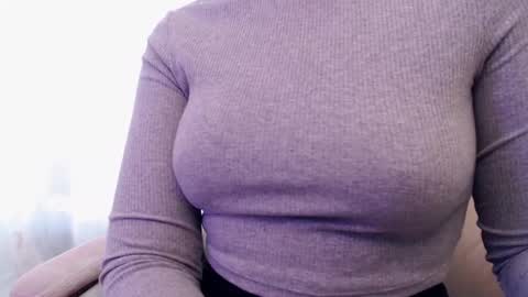 Freya online show from February 15, 2025, 12:22 pm