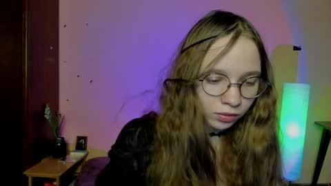 Leslie online show from March 30, 2026, 7:48 pm