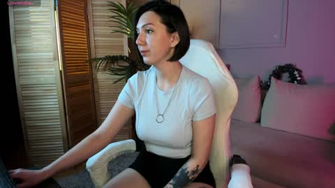 Viky online show from December 24, 2024, 3:47 pm