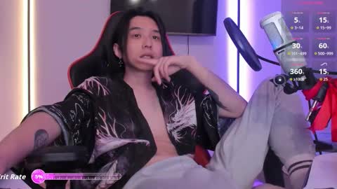 Han   online show from October 13, 2025, 10:54 pm