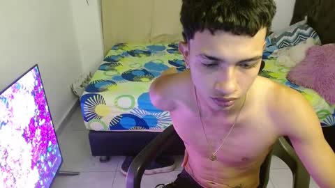 Snapshot of your_master7 chatting on January 7, 2026, 7:00 am your_master7 online show from January 7, 2026, 7:00 am