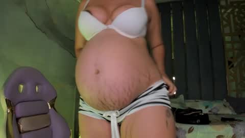 Snapshot of your_naughtyangel chatting on January 16, 2025, 9:40 pm Evelin  online show from January 16, 2025, 9:40 pm