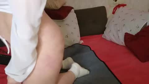 Anna online show from March 10, 2026, 5:07 pm