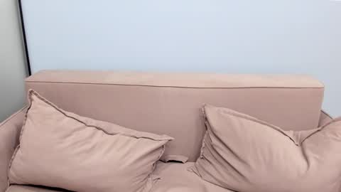 your_shy_guy online show from November 2, 2025, 2:14 am