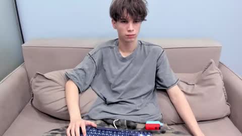 your_shy_guy online show from February 9, 2026, 6:56 pm