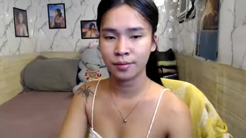 your_twinkletoes18 online show from June 6, 2026, 4:55 pm