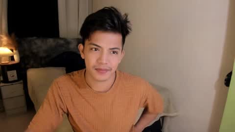 yourasian_bradley online show from March 9, 2025, 11:14 am