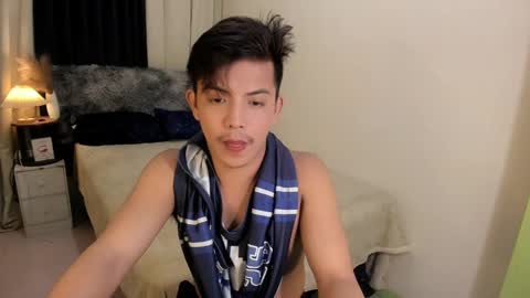 yourasian_bradley online show from March 11, 2025, 2:18 pm