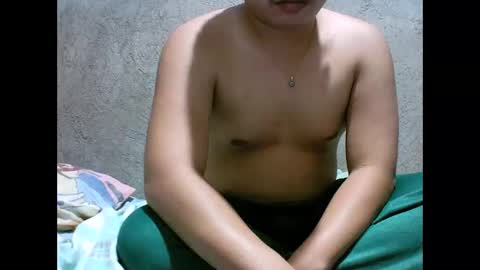 yourasian_lover29 online show from April 2, 2026, 2:26 pm