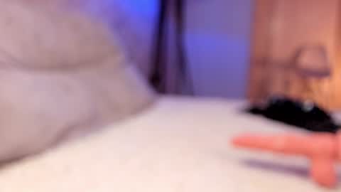 Snapshot of yourbabynatalie chatting on January 8, 2025, 5:59 am Natalie 20yo  PVT IS OPEN -- LUSH IS ON online show from January 8, 2025, 5:59 am