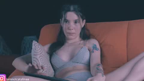 YourBabyPearl online show from September 19, 2025, 3:45 pm