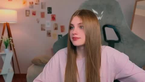 Arya online show from June 3, 2026, 2:33 pm