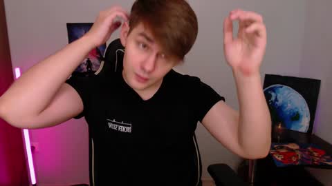 Billy online show from December 12, 2024, 2:37 am