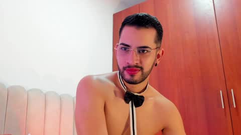 YOURBOYNEXTDOOR online show from December 7, 2024, 9:06 am