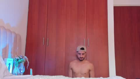 YOURBOYNEXTDOOR online show from January 11, 2025, 3:20 pm