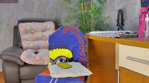 Anna online show from February 16, 2025, 10:10 am