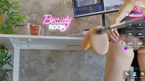 Anna online show from March 29, 2026, 7:03 pm