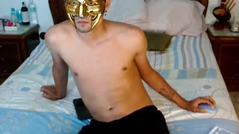 Snapshot of yourcouplehot chatting on November 9, 2025, 7:50 am yourcouplehot online show from November 9, 2025, 7:50 am