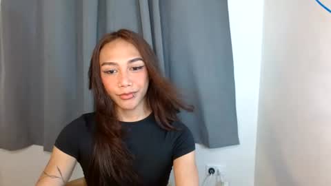 yourcumslutari online show from June 22, 2026, 4:20 am