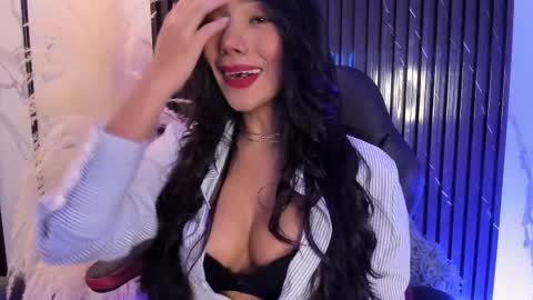 Selena online show from March 7, 2025, 5:18 am