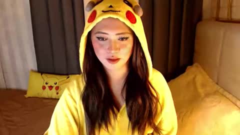 JEN  online show from March 27, 2026, 2:39 pm