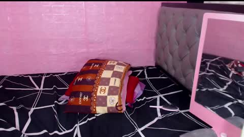 yourdreamisabell online show from December 19, 2024, 12:12 pm
