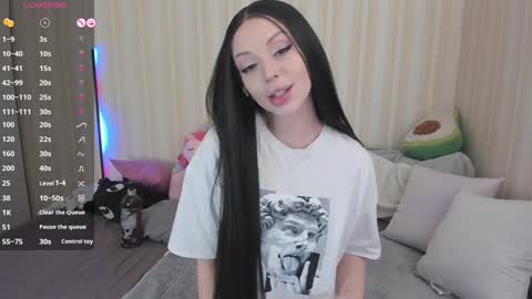 Snapshot of youreyesgazm chatting on December 27, 2024, 9:28 am Mary online show from December 27, 2024, 9:28 am