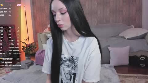 Snapshot of youreyesgazm chatting on March 6, 2025, 11:47 am Mary online show from March 6, 2025, 11:47 am