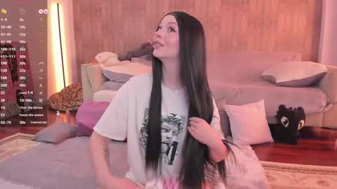 Snapshot of youreyesgazm chatting on March 11, 2025, 7:58 am Mary online show from March 11, 2025, 7:58 am