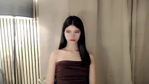 Vivian online show from December 22, 2025, 9:12 pm