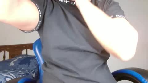 Snapshot of yourfavorite_bigclit chatting on February 11, 2026, 9:03 am yourfavorite_bigclit online show from February 11, 2026, 9:03 am