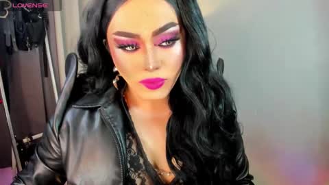  not into STINGY and CHEAP people online show from September 16, 2025, 7:59 pm