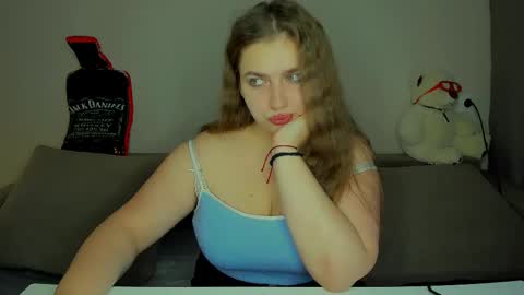 Snapshot of yourgem__ chatting on November 28, 2025, 4:15 am yourgem__ online show from November 28, 2025, 4:15 am