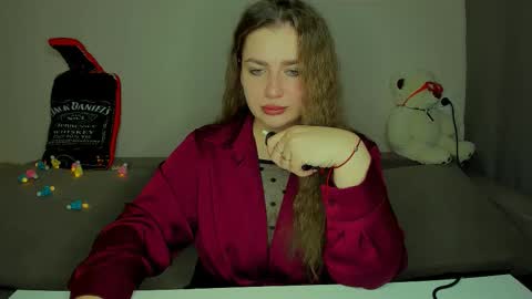 yourgem__ online show from December 16, 2025, 3:00 am