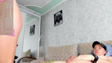 Snapshot of yourgirl_044 chatting on January 15, 2025, 11:00 am yourgirl_044 online show from January 15, 2025, 11:00 am