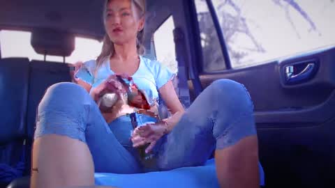 yourguiltypassion online show from December 19, 2025, 9:38 am