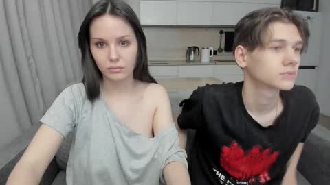 Snapshot of yourher0in chatting on October 28, 2025, 1:36 pm Aida online show from October 28, 2025, 1:36 pm