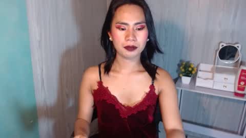 Mauie  online show from March 7, 2025, 9:59 pm