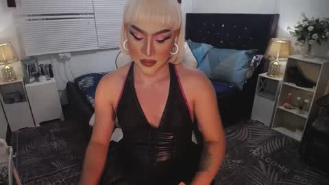 --               online show from February 17, 2025, 2:26 pm