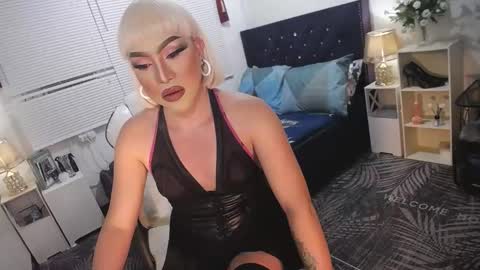 --               online show from February 17, 2025, 5:32 pm