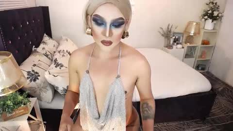 --               online show from November 7, 2025, 5:57 pm