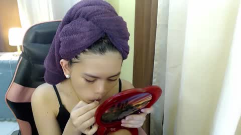 Snapshot of yourlovelytranspinay chatting on December 23, 2024, 1:29 am your lovely Dina online show from December 23, 2024, 1:29 am