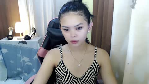 Snapshot of yourlovelytranspinay chatting on February 19, 2025, 2:12 am your lovely Dina online show from February 19, 2025, 2:12 am