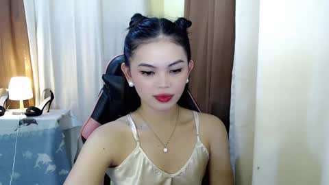 Snapshot of yourlovelytranspinay chatting on February 28, 2025, 1:58 am your lovely Dina online show from February 28, 2025, 1:58 am