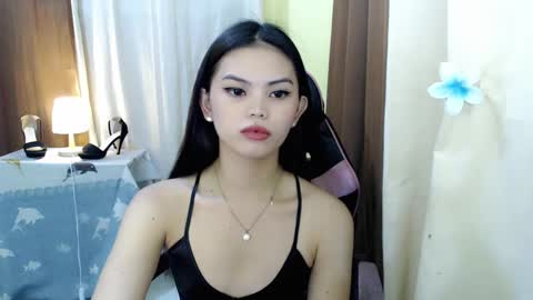 Snapshot of yourlovelytranspinay chatting on March 11, 2025, 4:32 am your lovely Dina online show from March 11, 2025, 4:32 am