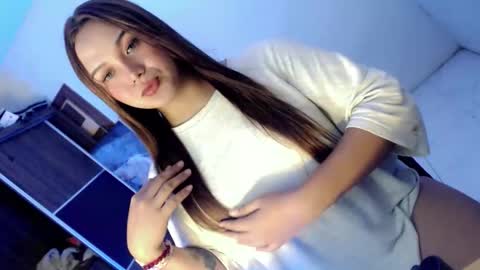 PEARL online show from October 14, 2025, 1:01 pm