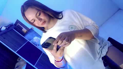 PEARL online show from October 15, 2025, 4:23 am