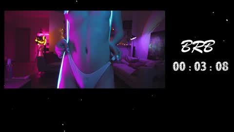 Snapshot of yourprettykate_ chatting on December 20, 2024, 6:56 pm online show from December 20, 2024, 6:56 pm