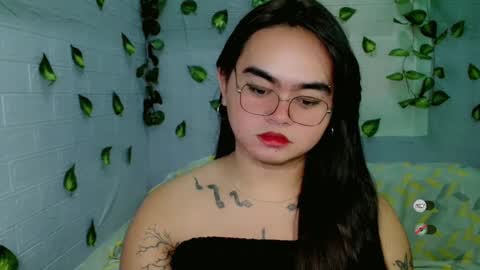 yourprincessthea online show from February 25, 2025, 7:09 am