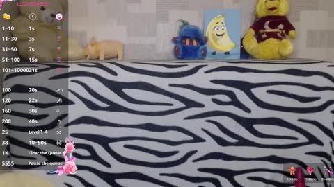 Snapshot of yours_good_mood chatting on December 3, 2024, 1:32 pm Im - DANI .insta - hardblade1 online show from December 3, 2024, 1:32 pm